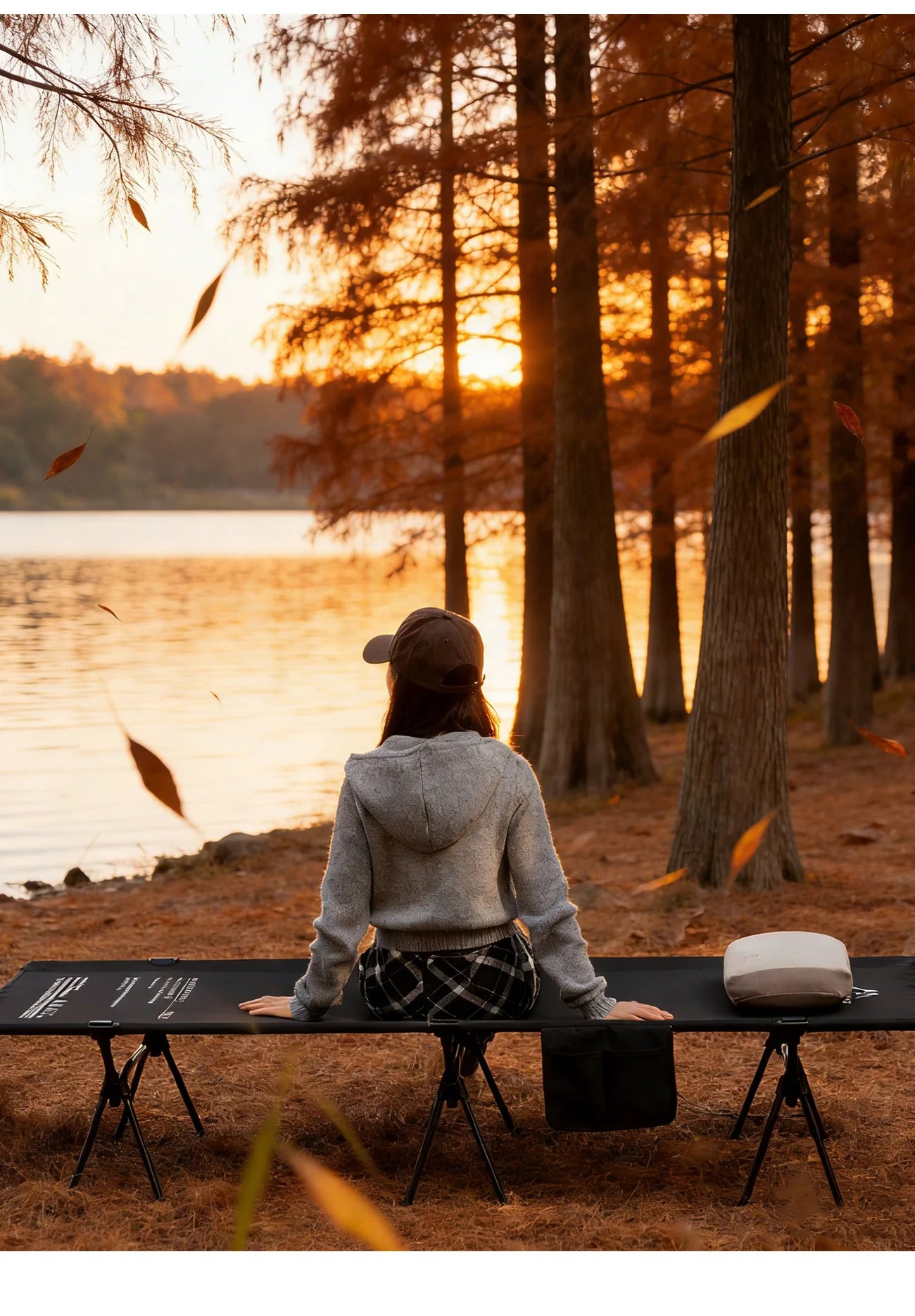 Foldable Camping Bed with A Load Capacity of 150 Kg
