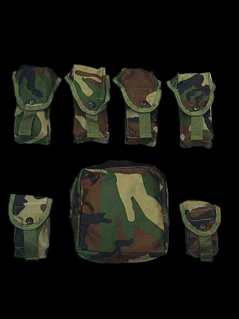 Camouflage Mockup Armor With Pouch/Pad - Bushman Outpost