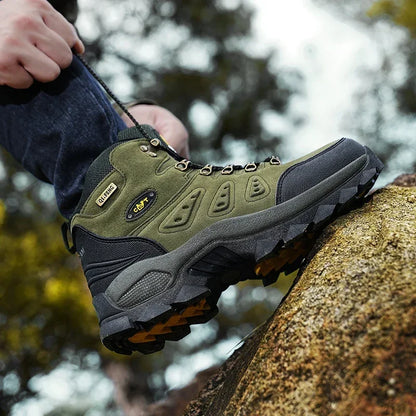 High-Top Adventure Hiking Boots - Bushman Outpost